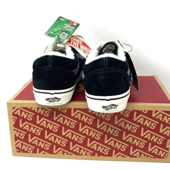 💖MEGA SALE💖VANS Old Skool MTE Black Suede Faux Fur Women's Size VN0A348FI2J - Picture 8 of 12